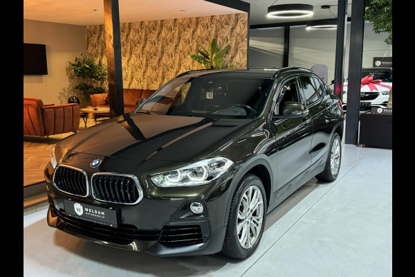 BMW X2 SDrive18i Advantage Plus Garantie Camera StoelVW Elek Achterklep Cruise Clima Navi Led Rijklaar