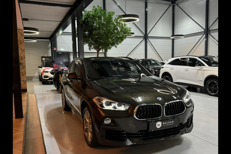 BMW X2 SDrive18i Advantage Plus Garantie Camera StoelVW Elek Achterklep Cruise Clima Navi Led Rijklaar