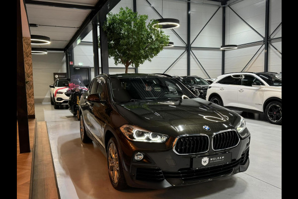 BMW X2 SDrive18i Advantage Plus Garantie Camera StoelVW Elek Achterklep Cruise Clima Navi Led Rijklaar