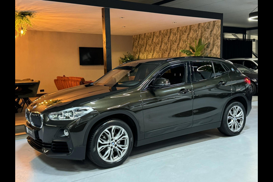 BMW X2 SDrive18i Advantage Plus Garantie Camera StoelVW Elek Achterklep Cruise Clima Navi Led Rijklaar