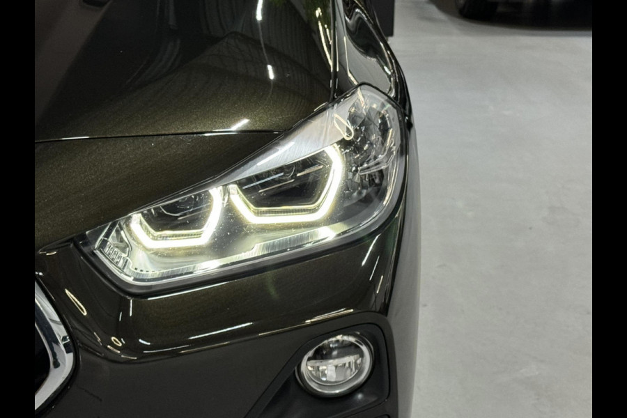 BMW X2 SDrive18i Advantage Plus Garantie Camera StoelVW Elek Achterklep Cruise Clima Navi Led Rijklaar
