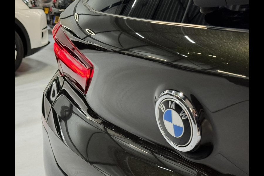 BMW X2 SDrive18i Advantage Plus Garantie Camera StoelVW Elek Achterklep Cruise Clima Navi Led Rijklaar