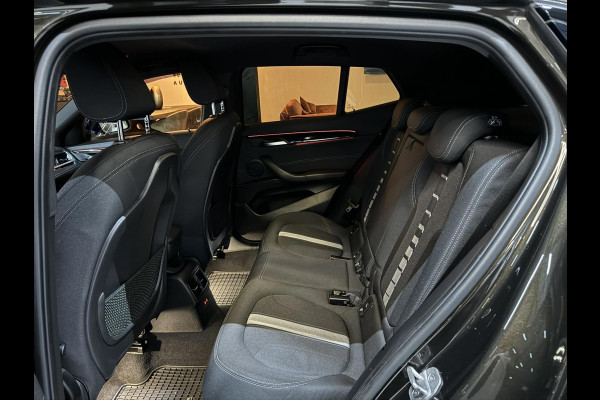 BMW X2 SDrive18i Advantage Plus Garantie Camera StoelVW Elek Achterklep Cruise Clima Navi Led Rijklaar
