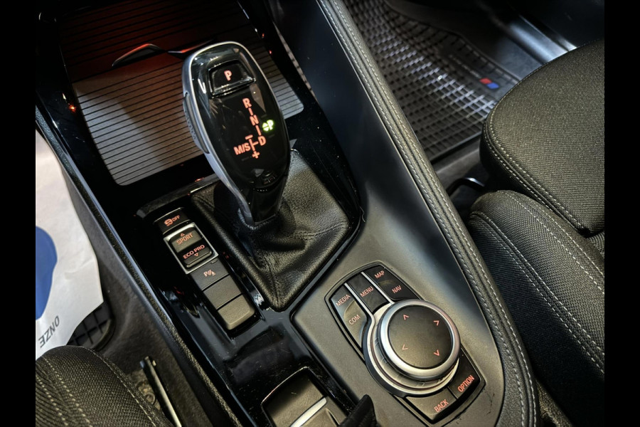 BMW X2 SDrive18i Advantage Plus Garantie Camera StoelVW Elek Achterklep Cruise Clima Navi Led Rijklaar