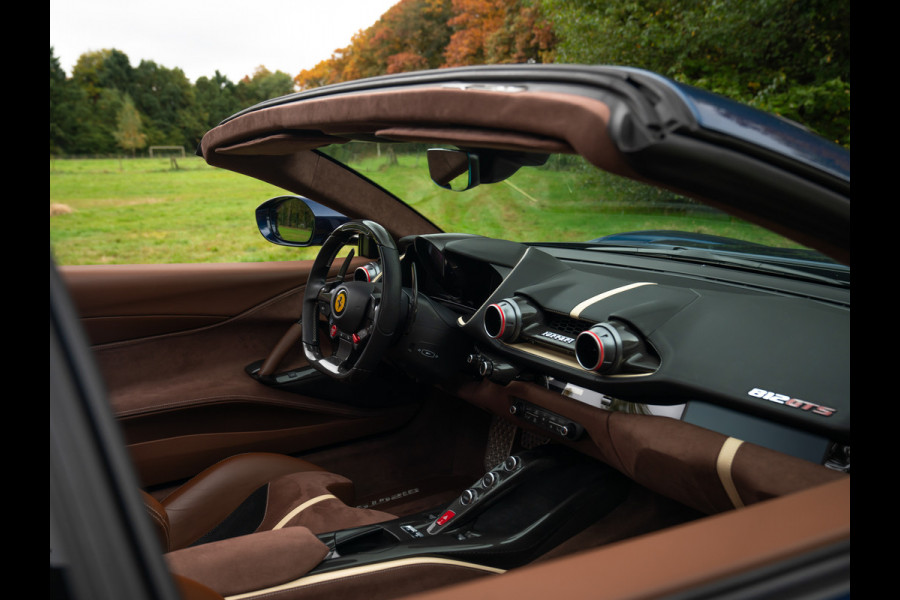 Ferrari 812 GTS 6.5 V12 | Blu Swaters | Airbrushed Shields | Full Carbon spec | Lift | JBL | Surround view | ADAS | Racing seats