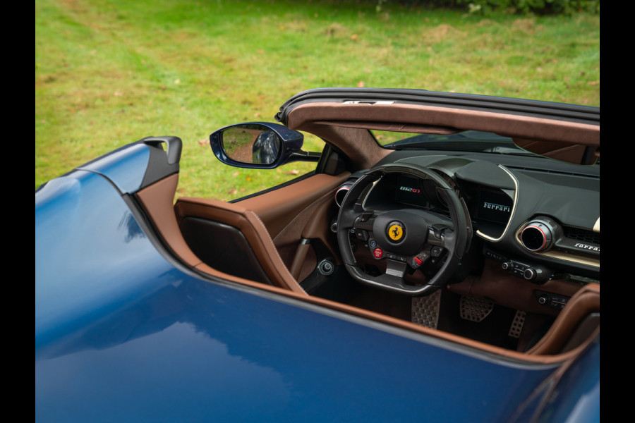 Ferrari 812 GTS 6.5 V12 | Blu Swaters | Airbrushed Shields | Full Carbon spec | Lift | JBL | Surround view | ADAS | Racing seats