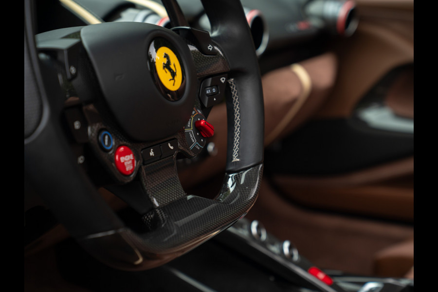 Ferrari 812 GTS 6.5 V12 | Blu Swaters | Airbrushed Shields | Full Carbon spec | Lift | JBL | Surround view | ADAS | Racing seats