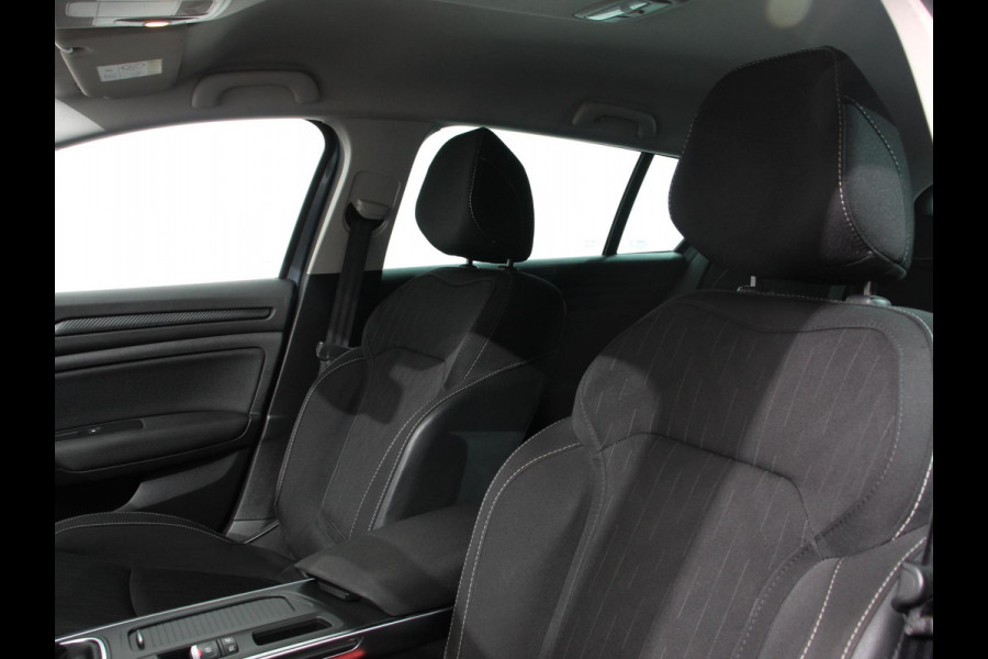 Renault MEGANE Estate 1.3 TCe Limited Cruise control Climate control Navigatie Parkeersensoren achter Lichtmetalen velgen LED