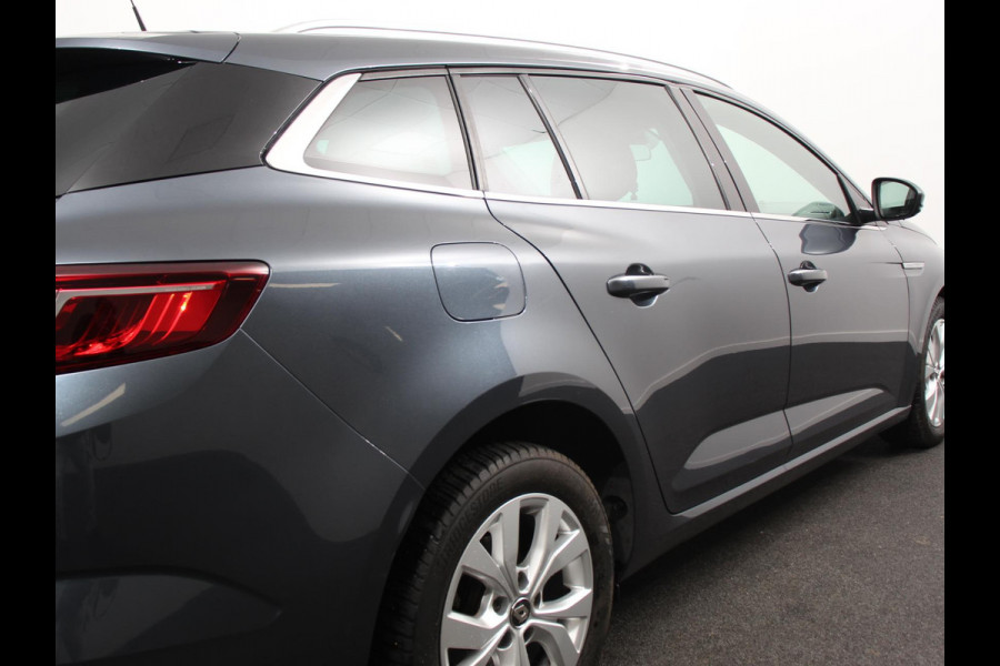 Renault MEGANE Estate 1.3 TCe Limited Cruise control Climate control Navigatie Parkeersensoren achter Lichtmetalen velgen LED