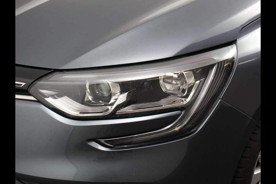 Renault MEGANE Estate 1.3 TCe Limited Cruise control Climate control Navigatie Parkeersensoren achter Lichtmetalen velgen LED