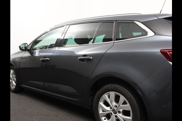 Renault MEGANE Estate 1.3 TCe Limited Cruise control Climate control Navigatie Parkeersensoren achter Lichtmetalen velgen LED