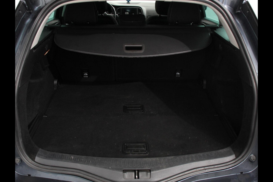 Renault MEGANE Estate 1.3 TCe Limited Cruise control Climate control Navigatie Parkeersensoren achter Lichtmetalen velgen LED