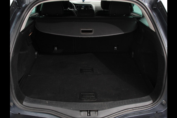 Renault MEGANE Estate 1.3 TCe Limited Cruise control Climate control Navigatie Parkeersensoren achter Lichtmetalen velgen LED