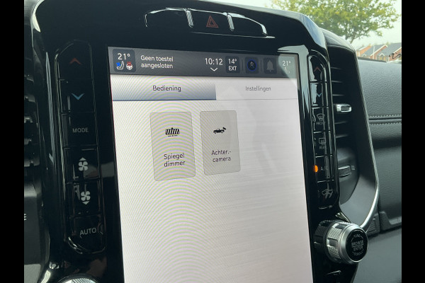 Dodge Ram 1500 5.7 V8 4x4 Crew Cab Laramie LPG Trekhaak Leer Stoelverw+Ventilatie Alpine VOL! Dodge Ram 1500 5.7 V8 4x4 Crew Cab Laramie LPG Trekhaak Leer Stoelverw+Ventilatie Alpine VOL!