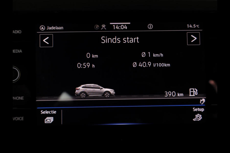 Volkswagen Taigo 1.0 TSI R-Line Edition 116 pk Automaat (DSG) | Verlengde garantie | Navigatie | Parkeersensoren | Achteruitrijcamera | Black Style pakket | Stoelverwarming | R-Line |