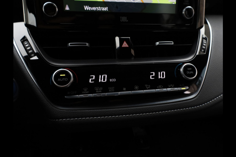 Toyota Corolla Touring Sports 2.0 Hybrid Trek | JBL | Full Led | Stoel/Stuurwiel verwarming Toyota Corolla Touring Sports 2.0 Hybrid Trek | JBL | Full Led | Stoel/Stuurwiel verwarming