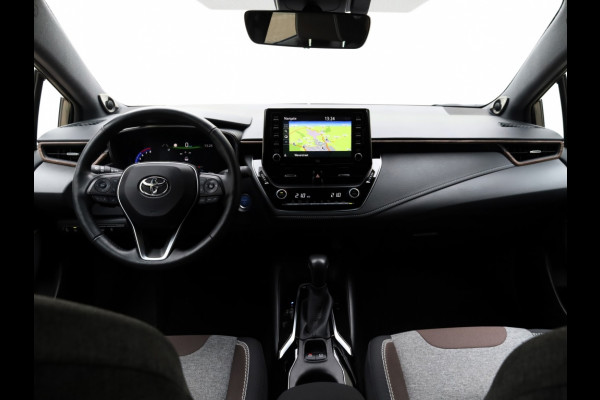 Toyota Corolla Touring Sports 2.0 Hybrid Trek | JBL | Full Led | Stoel/Stuurwiel verwarming Toyota Corolla Touring Sports 2.0 Hybrid Trek | JBL | Full Led | Stoel/Stuurwiel verwarming