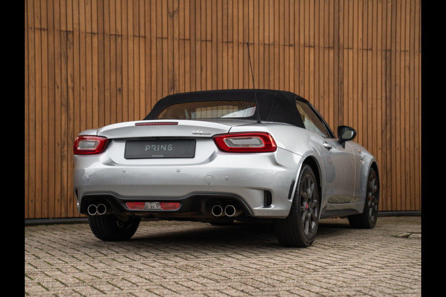 Abarth 124 Spider | Automaat | Bose | Camera | Navi | Stoelverwarming Abarth 124 Spider | Automaat | Bose | Camera | Navi | Stoelverwarming