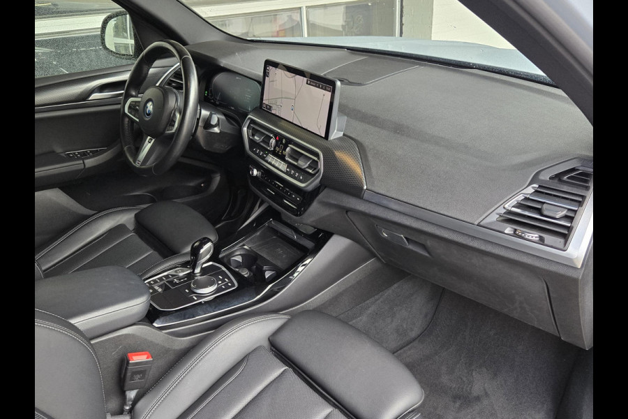BMW X3 xDrive30e M SPORT | ELEKTR. TREKHAAK | 20 INCH LM VELGEN | CAMERA | BMW LIVE COCKPIT |
