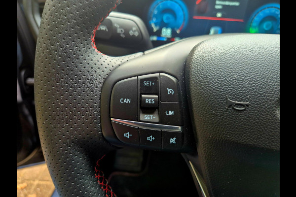 Ford Focus 1.0 EcoBoost Hybrid ST Line