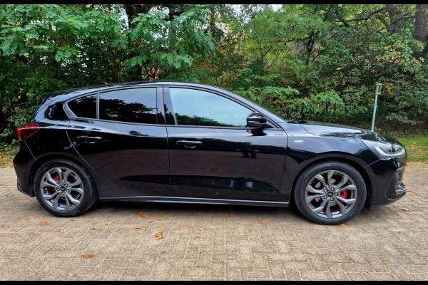Ford Focus 1.0 EcoBoost Hybrid ST Line