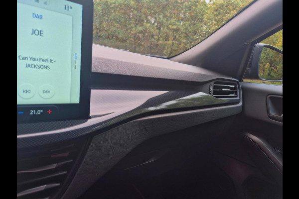 Ford Focus 1.0 EcoBoost Hybrid ST Line