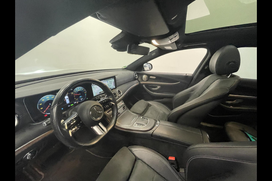 Mercedes-Benz E-Klasse 300e PHEV AMG Line Auto. Estate Panoramadak Navigatie Appel Carplay/ Android Auto Parkeersensoren Cruise Control Led Burmester Soundsystem Sfeerverlichting Elektrische achterklep Climate Control