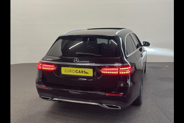 Mercedes-Benz E-Klasse 300e PHEV AMG Line Auto. Estate Panoramadak Navigatie Appel Carplay/ Android Auto Parkeersensoren Cruise Control Led Burmester Soundsystem Sfeerverlichting Elektrische achterklep Climate Control