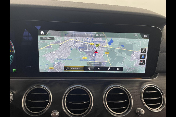 Mercedes-Benz E-Klasse 300e PHEV AMG Line Auto. Estate Panoramadak Navigatie Appel Carplay/ Android Auto Parkeersensoren Cruise Control Led Burmester Soundsystem Sfeerverlichting Elektrische achterklep Climate Control