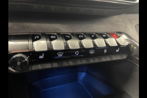 Peugeot 5008 1.2 PureTech GT Black Pack 7p Climate control Adaptive cruise control Achteruitrij camera Verwarmde voorstoelen Keyless Navigatie LED Apple Carplay/ Android Auto Peugeot 5008 1.2 PureTech GT Black Pack 7p Climate control Adaptive cruise control Achteruitrij camera Verwarmde voorstoelen Keyless Navigatie LED Apple Carplay/ Android Auto