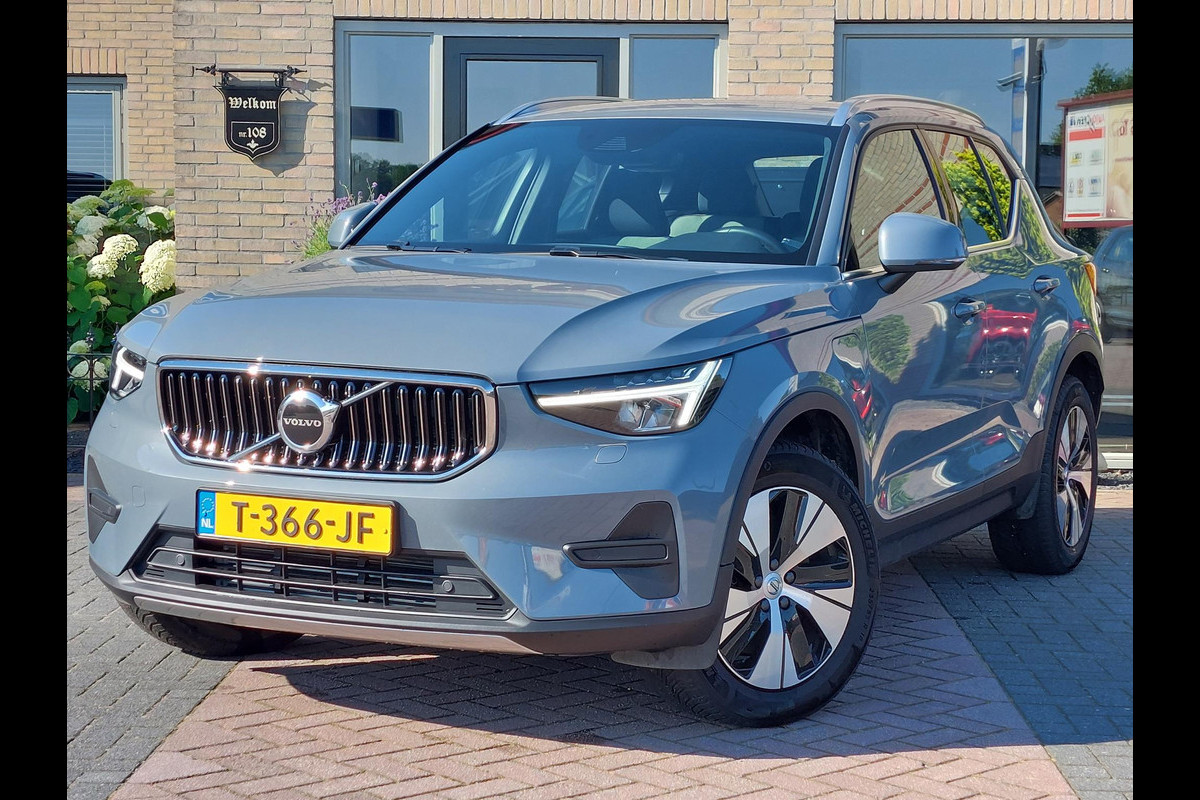 Volvo XC40 1.5 T4 Plug-in hybrid Core Bright | WinterPack | Camera | NAP Volvo XC40 1.5 T4 Plug-in hybrid Core Bright | WinterPack | Camera | NAP