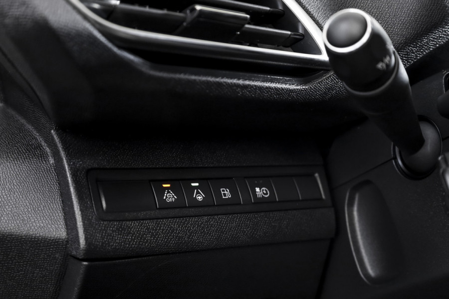 Peugeot 3008 1.6 HYbrid4 300 PK GT Orig. NL | Dig. Cockpit | Trekhaak | Cruise | PDC | Camera | NAV+App. Connect | ECC | LM 19" |