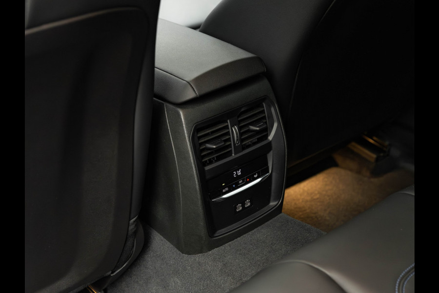 BMW 3-serie 320i M-Sport - Active Cruise Control - Stoelverwarming - Camera - Hifi BMW 3-serie 320i M-Sport - Active Cruise Control - Stoelverwarming - Camera - Hifi