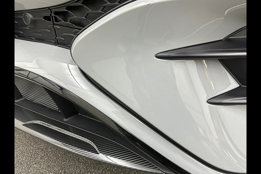Mercedes-Benz GLE AMG 53 Hybrid | Nieuw! | Panorama | 360 Camera | ACC | Stoelventilatie | Burmester | Alpine-Grijs | Multi-Beam LED | Stoelverwarming V+A | Keyless-Go | Head-Up | AMG Drive-Unit | Trekhaak | 4-Zone Clima | Luchtvering | 22 inch | Magic-Vision | Standkachel | Carplay |