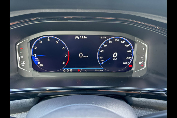 Volkswagen T-Roc 1.0 TSI R-Line * Blackstyle * Carplay * Climate Control * Parkeersensoren *