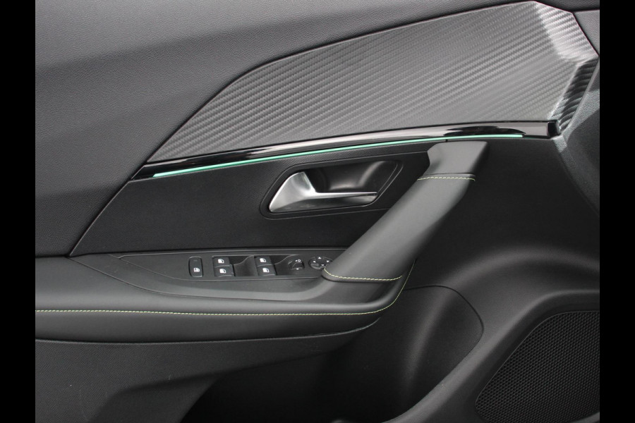 Peugeot 2008 1.2 PureTech 130pk GT Line Auto. Navigatie Apple Carplay/Android Auto Camera Parkeersensoren Adaptive Cruise Control Stoelverwarming Full Led Climate Control