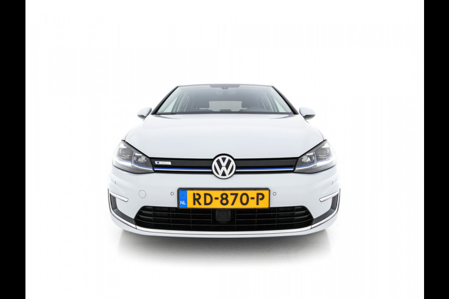 Volkswagen e-Golf {SOH-90%} Aut. *ADAPTIVE-CRUISE | FULL-LED | NAVI-FULLMAP | COMFORT-SEATS | ECC | PRIVACY-GLASS | PARKPILOT | CCS-FASTLOADER | 16''ALU* Volkswagen e-Golf {SOH-90%} Aut. *ADAPTIVE-CRUISE | FULL-LED | NAVI-FULLMAP | COMFORT-SEATS | ECC | PRIVACY-GLASS | PARKPILOT | CCS-FASTLOADER | 16''ALU*