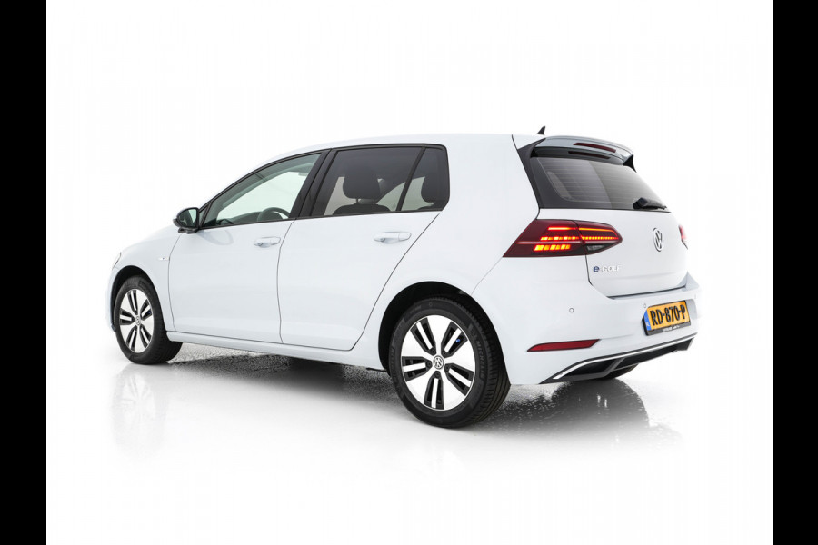 Volkswagen e-Golf {SOH-90%} Aut. *ADAPTIVE-CRUISE | FULL-LED | NAVI-FULLMAP | COMFORT-SEATS | ECC | PRIVACY-GLASS | PARKPILOT | CCS-FASTLOADER | 16''ALU* Volkswagen e-Golf {SOH-90%} Aut. *ADAPTIVE-CRUISE | FULL-LED | NAVI-FULLMAP | COMFORT-SEATS | ECC | PRIVACY-GLASS | PARKPILOT | CCS-FASTLOADER | 16''ALU*