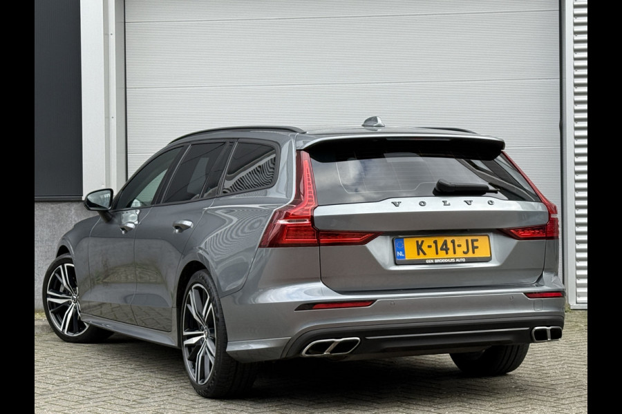 Volvo V60 2.0 B3 Momentum Advantage | R-Design | Elek. Trekhaak | Camera | Dealer onderhouden Volvo V60 2.0 B3 Momentum Advantage | R-Design | Elek. Trekhaak | Camera | Dealer onderhouden