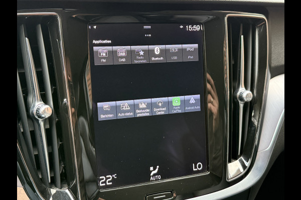 Volvo V60 2.0 B3 Momentum Advantage | R-Design | Elek. Trekhaak | Camera | Dealer onderhouden Volvo V60 2.0 B3 Momentum Advantage | R-Design | Elek. Trekhaak | Camera | Dealer onderhouden