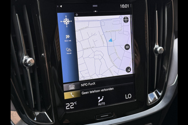 Volvo V60 2.0 B3 Momentum Advantage | R-Design | Elek. Trekhaak | Camera | Dealer onderhouden Volvo V60 2.0 B3 Momentum Advantage | R-Design | Elek. Trekhaak | Camera | Dealer onderhouden