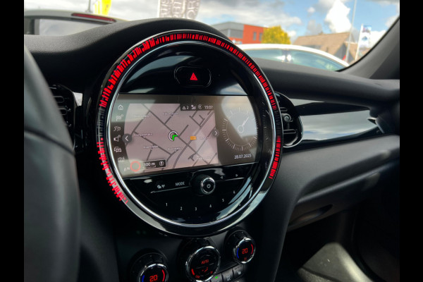 MINI Mini 1.5 Cooper John Cooper Works STUURWIEL VERW | PANO | CARPLAY | DEALER ONDERH | STOELVERW |