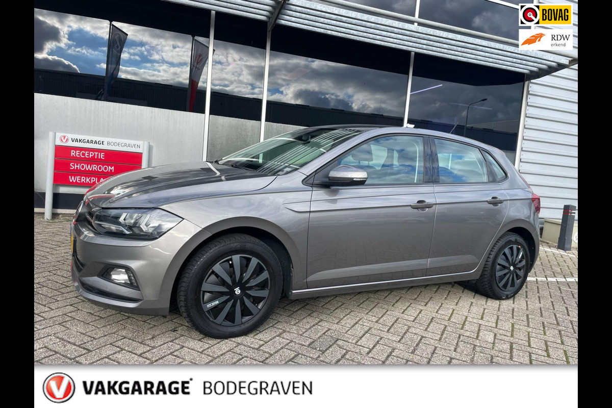 Volkswagen Polo 1.0 TSI Comfortline Connected Series Black l CarPlay Volkswagen Polo 1.0 TSI Comfortline Connected Series Black l CarPlay