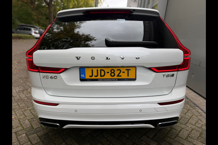 Volvo XC60 2.0 T8 Twin Engine AWD R-Design l Pano l 360 Camera l HK Audio l Trekhaak l Luchtvering l Volvo XC60 2.0 T8 Twin Engine AWD R-Design l Pano l 360 Camera l HK Audio l Trekhaak l Luchtvering l