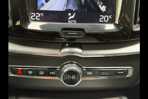Volvo XC60 2.0 T8 Twin Engine AWD R-Design l Pano l 360 Camera l HK Audio l Trekhaak l Luchtvering l Volvo XC60 2.0 T8 Twin Engine AWD R-Design l Pano l 360 Camera l HK Audio l Trekhaak l Luchtvering l