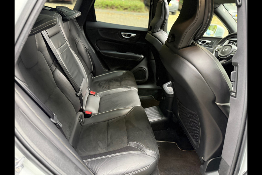 Volvo XC60 2.0 T8 Twin Engine AWD R-Design l Pano l 360 Camera l HK Audio l Trekhaak l Luchtvering l Volvo XC60 2.0 T8 Twin Engine AWD R-Design l Pano l 360 Camera l HK Audio l Trekhaak l Luchtvering l