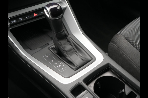 Audi Q3 Sportback 45 TFSI e Advanced Edition Plug In Hybrid 245pk Dealer O.H PHEV | Camera | Virtual | Navigatie Full Map | Cruise Control | LED Koplampen | Blis | Lane Assist | DAB |
