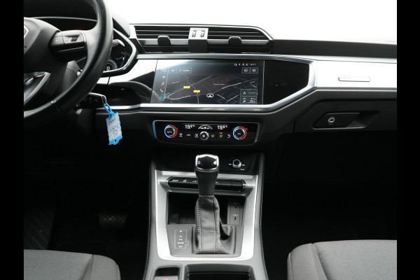 Audi Q3 Sportback 45 TFSI e Advanced Edition Plug In Hybrid 245pk Dealer O.H PHEV | Camera | Virtual | Navigatie Full Map | Cruise Control | LED Koplampen | Blis | Lane Assist | DAB |