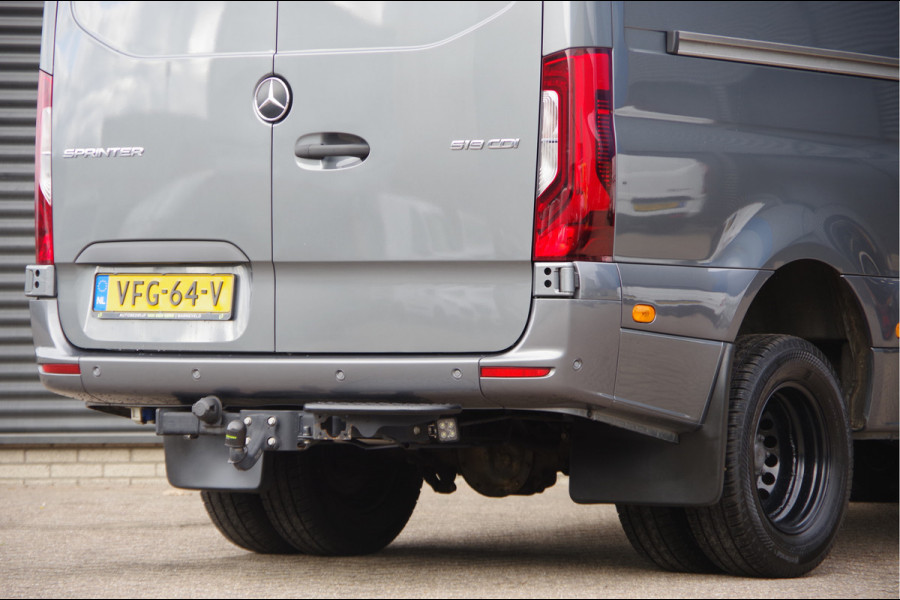 Mercedes-Benz Sprinter 519 3.0 CDI V6 L2H1 LED, LEDER, 3.5T TREKHAAK, STANDKACHEL, DUBBELLUCHT, ADAPT. CRUISE, MBUX 10'', 360 CAMERA, STOELVERWARMING,