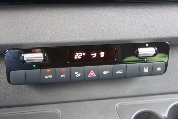 Mercedes-Benz Sprinter 519 3.0 CDI V6 L2H1 LED, LEDER, 3.5T TREKHAAK, STANDKACHEL, DUBBELLUCHT, ADAPT. CRUISE, MBUX 10'', 360 CAMERA, STOELVERWARMING,